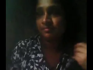 Indian wife showing big confidential to her husband runny clip - Wowmoyback porn video